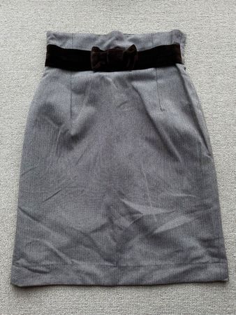 Jupe chic "Heaven"taille 40, idéale pour l'automne!