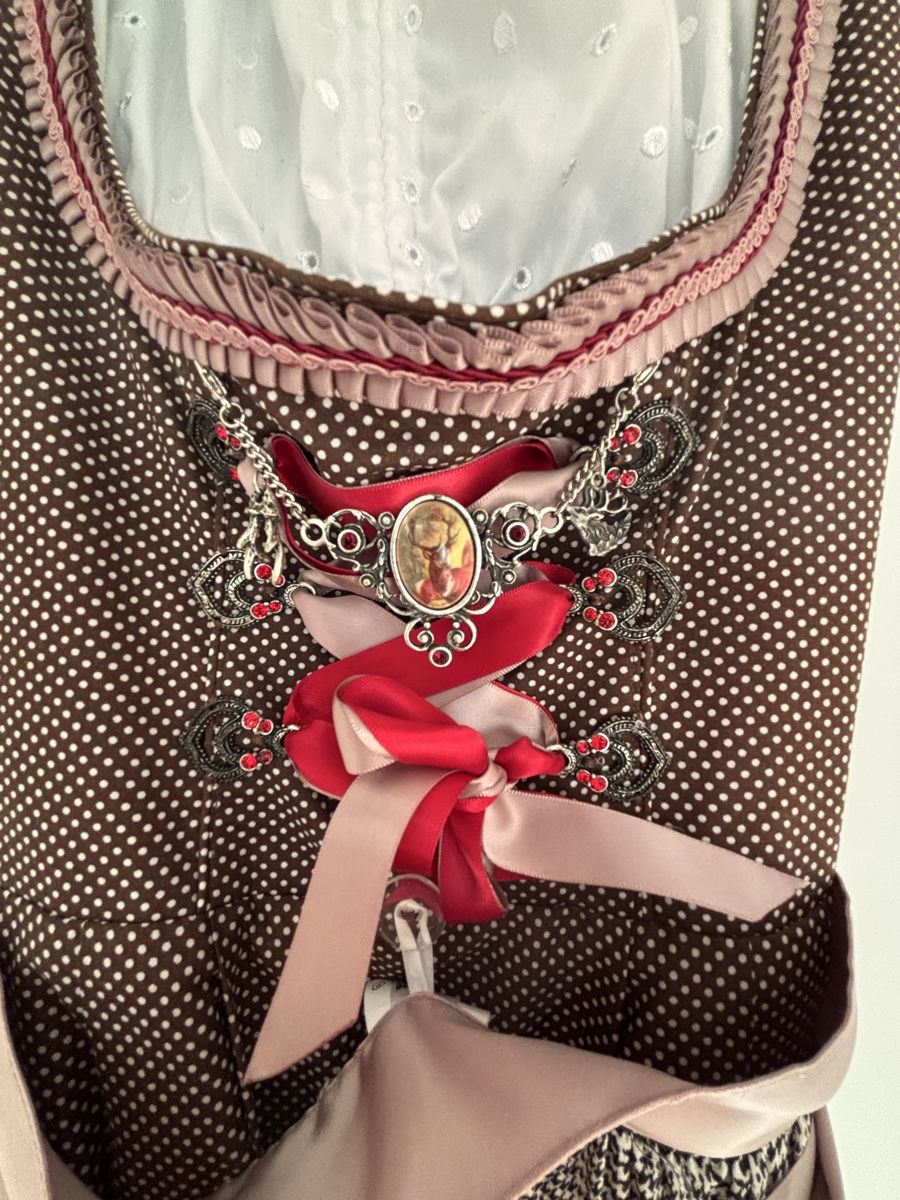 Robes: Dirndl Damen von Mary Joe  – D'occasion à Hinterkappelen par andi2610 2