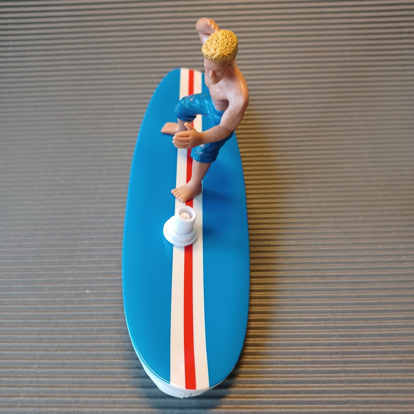Giocattoli: SURFER. Einzigartig. Marke Schylling – Usato da Zürich venduto da Bellabo 3