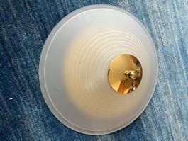 Elegante Deckenlampe mit Messingteil 50 cm