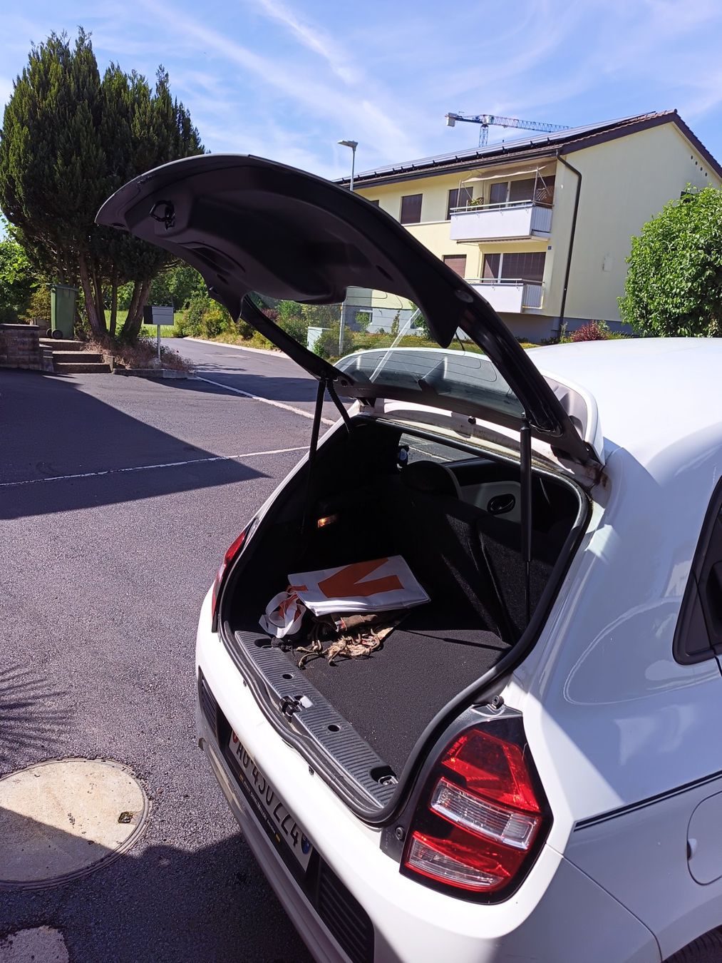 Renault Autos: Renault Twingo 2015 – D'occasion à Untersiggenthal par Gamp8 4