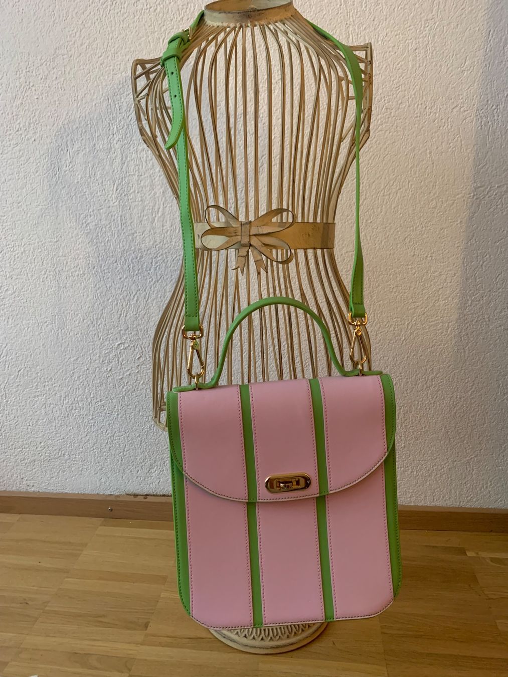 Coccinelle Borse da donna: Coccinelle Handtasche/Crossbody – Usato da Zürich venduto da Lieneli