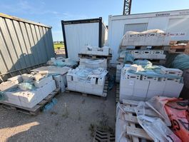 Posten mit Zementsteinen (Lot 613) 6017 Ruswil