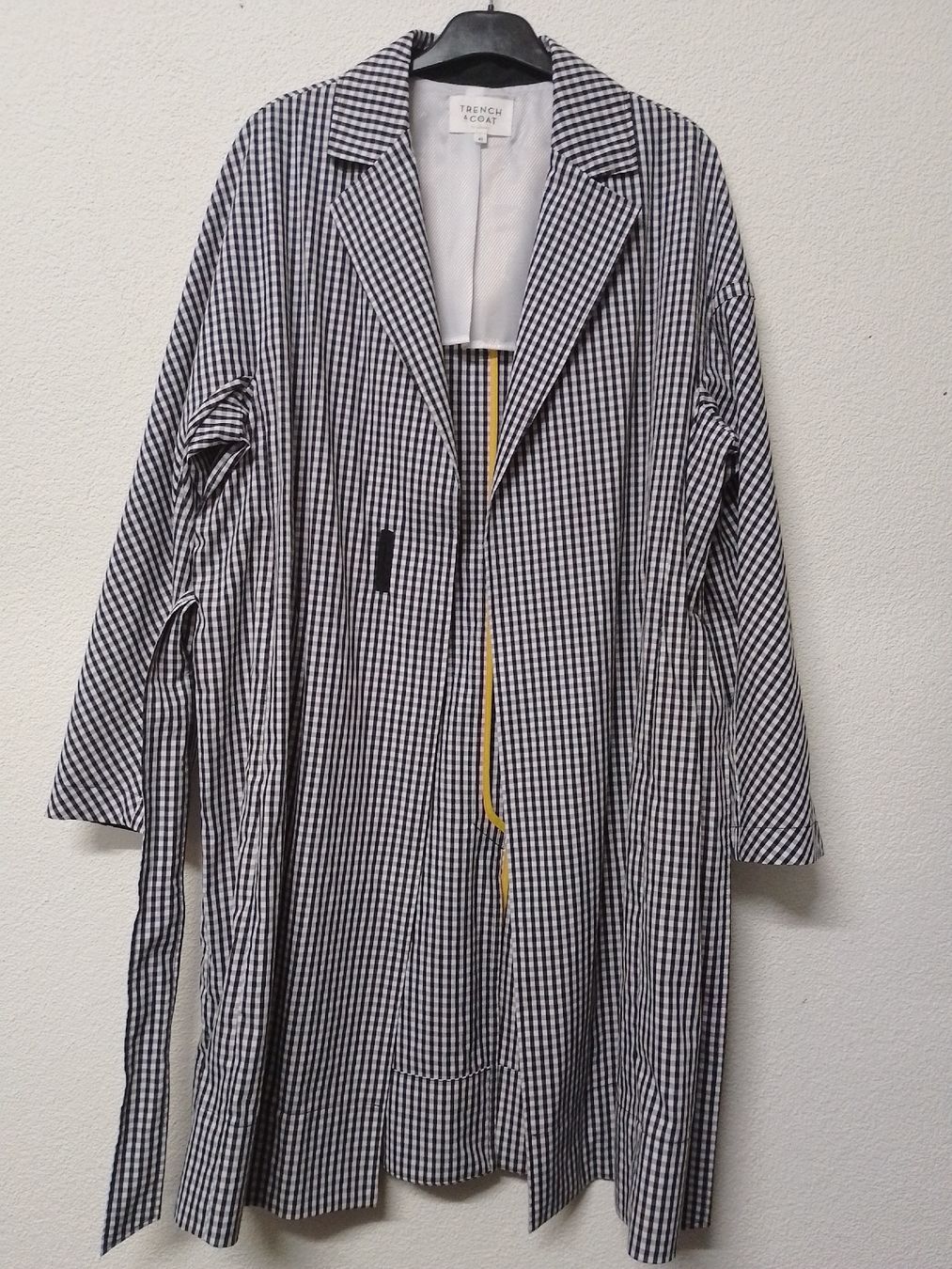 Cappotti: TRENCH&COAT Mantel Gr 40 – Usato da Luzern venduto da GoSecond