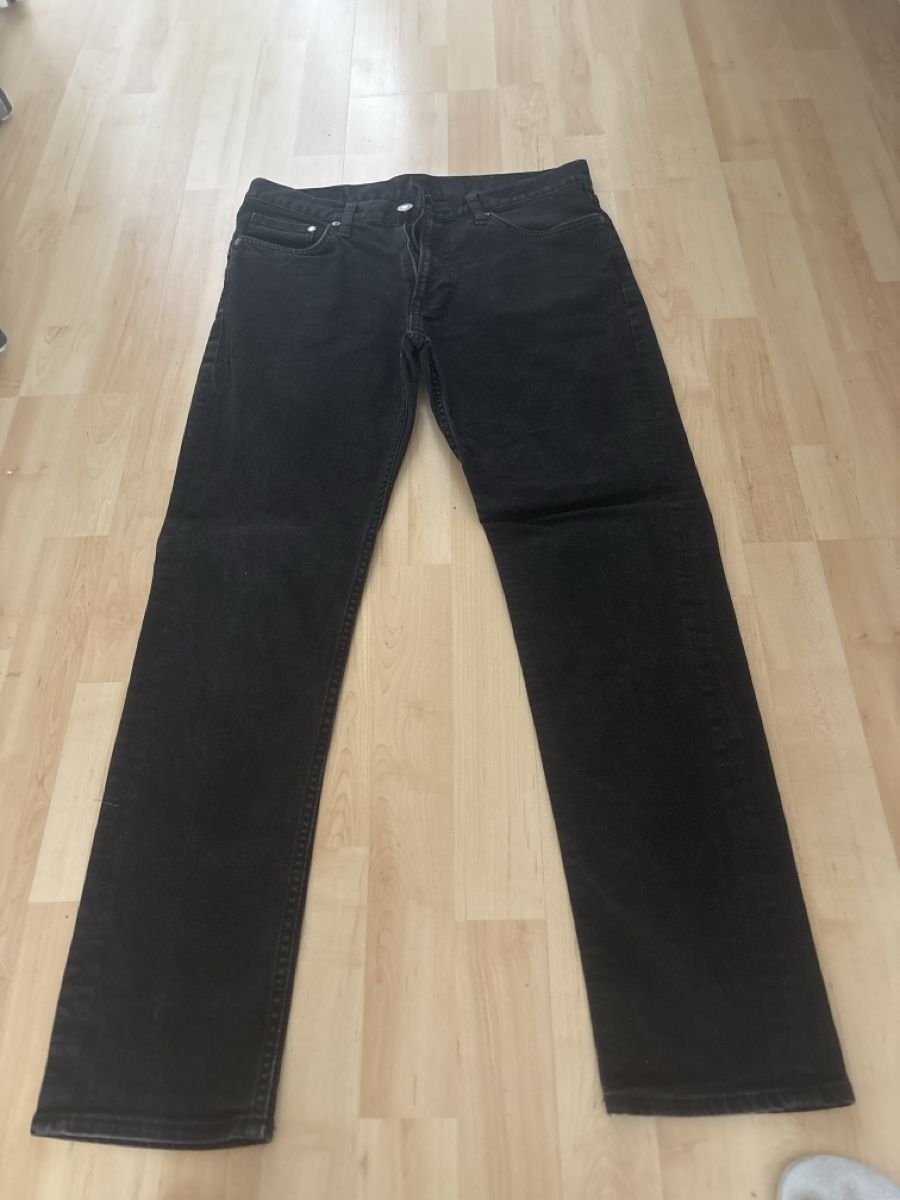 Lotti di vestiti: 4 paar Jeans – Usato da Emmenbrücke venduto da Vicinolago 1
