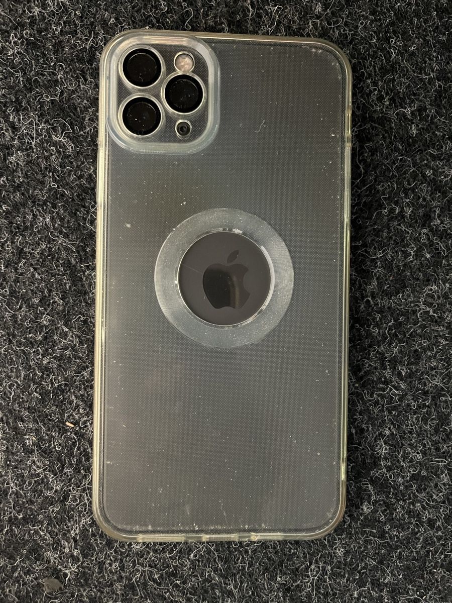 Apple Telefoni cellulari / Smartphones: iPhone 11 Pro Max - 256GB - batterie neuve – Usato da Neuchâtel venduto da jeromecurty 3