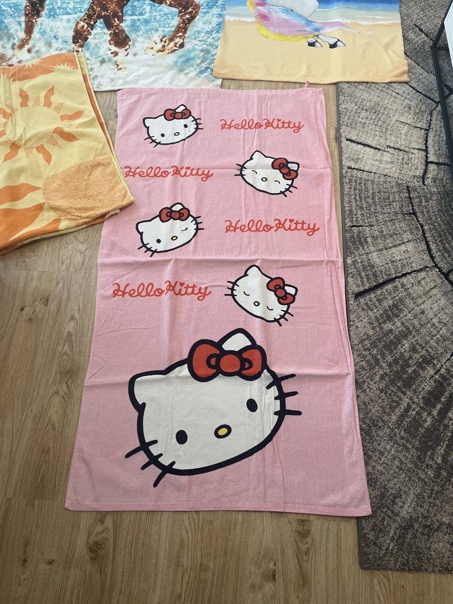 Badetücher: 5 Badetücher - Hello Kitty, Pferd, Einhorn uvm. – Neu (gemäss Beschreibung) aus Herrenhof von Einkaufswagen01 1