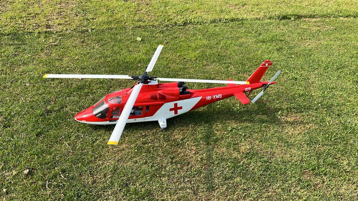 Modellismo RC: Hélicoptère télécommandé modèle Réga – Usato da S. Pietro venduto da DURINILUCA 2