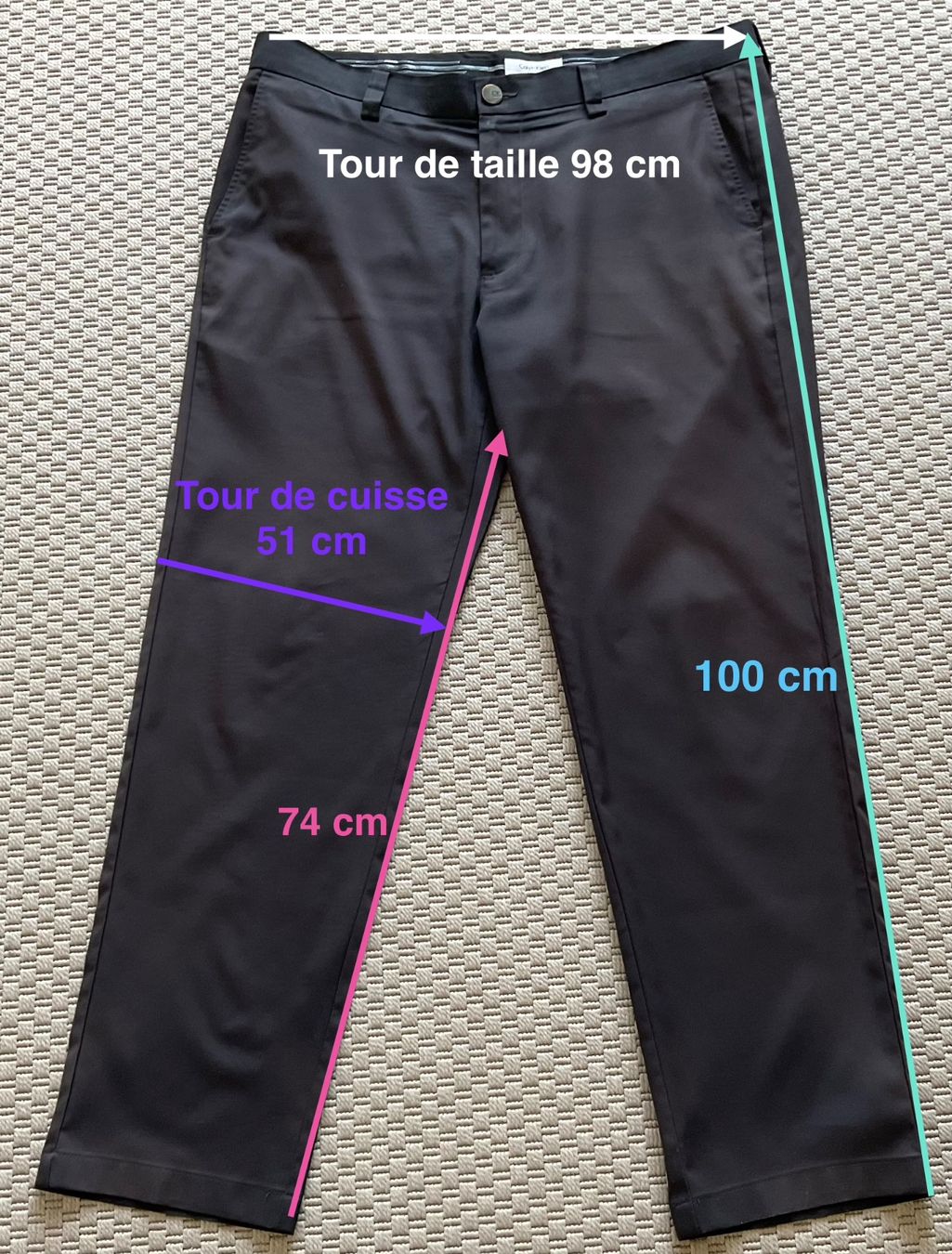 Calvin Klein Pantaloni: Calvin Klein golf pantalon noir – Usato da Corseaux venduto da Mililaforet75 8