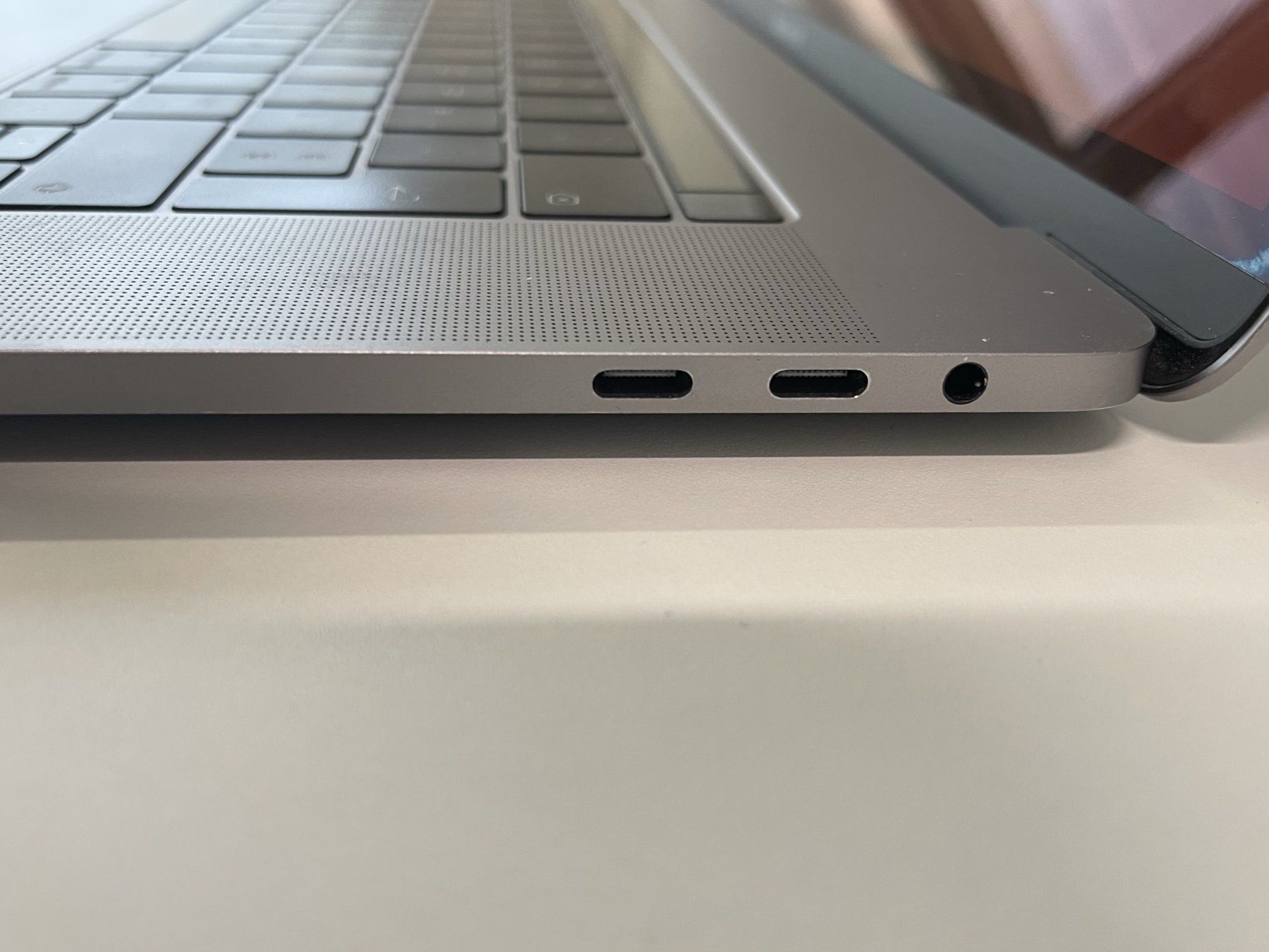 Apple Portables: MacBook Pro (15'', Mid 2017) – D'occasion à Zürich par ATP_Zuerich_AG 3