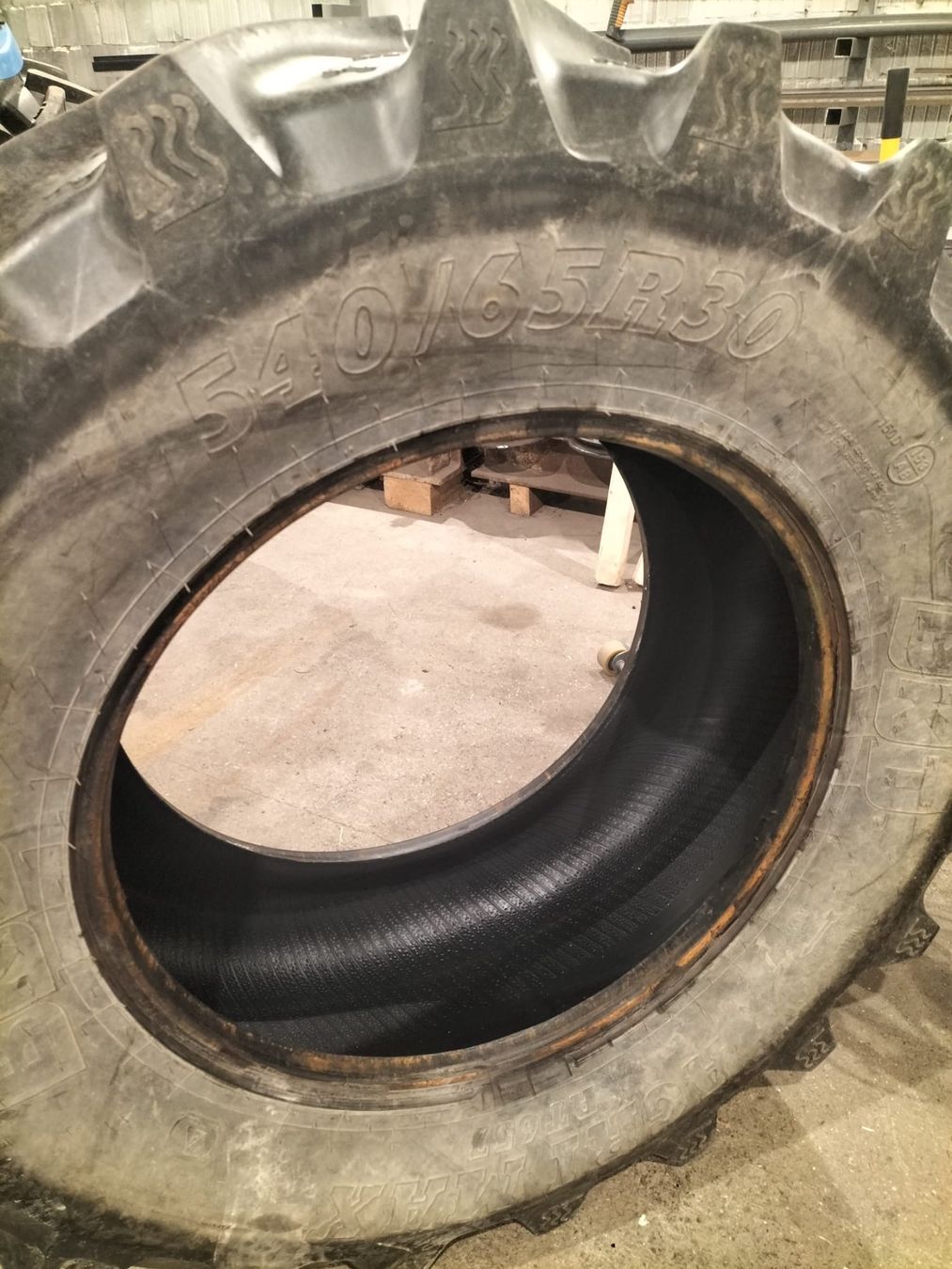 Pneus & Kompletträder: Traktoren Pneu 540/65 R30 – Gebraucht aus Schüpfheim von mech-shop 3