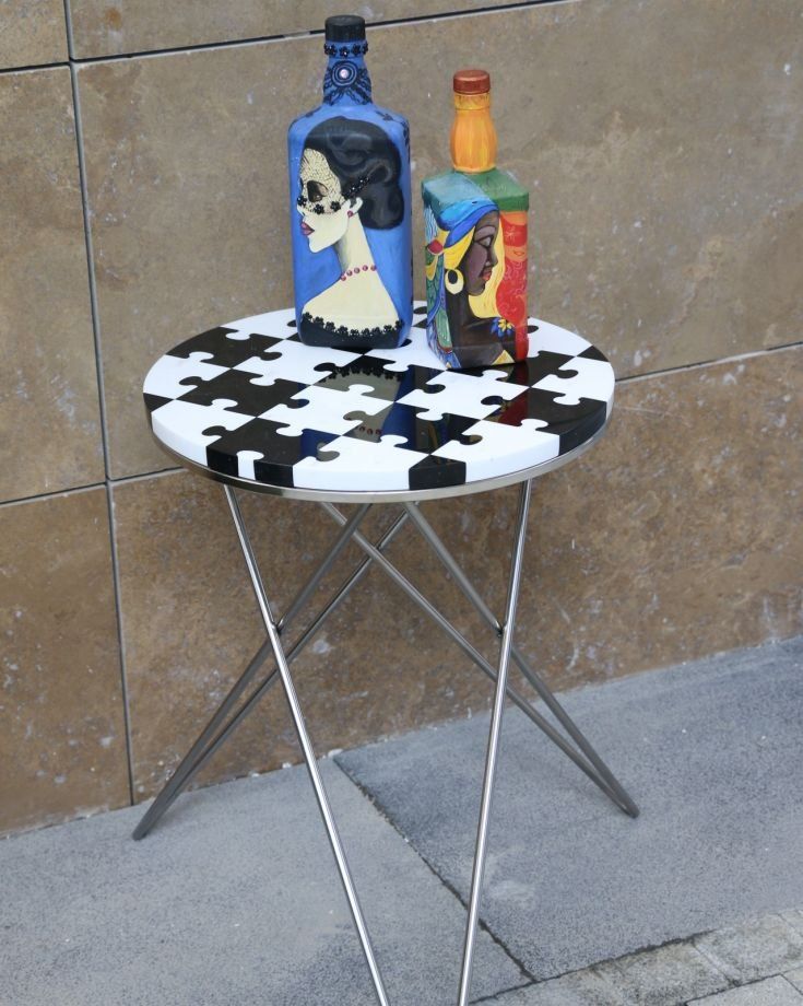 Tavoli: Puzzle Marmor Kaffeetisch einzigartiges Designerstück – Nuovo e nell'imballaggio originale da Kloten venduto da Retrofashion 1