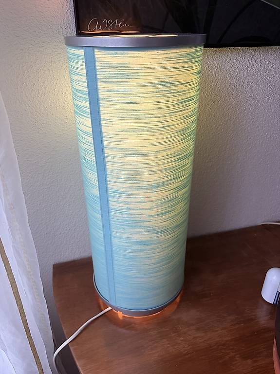 Lampes: Steh-Lampe – Neuf avec emballage d'origine à Schlieren par fio_7ltb 2