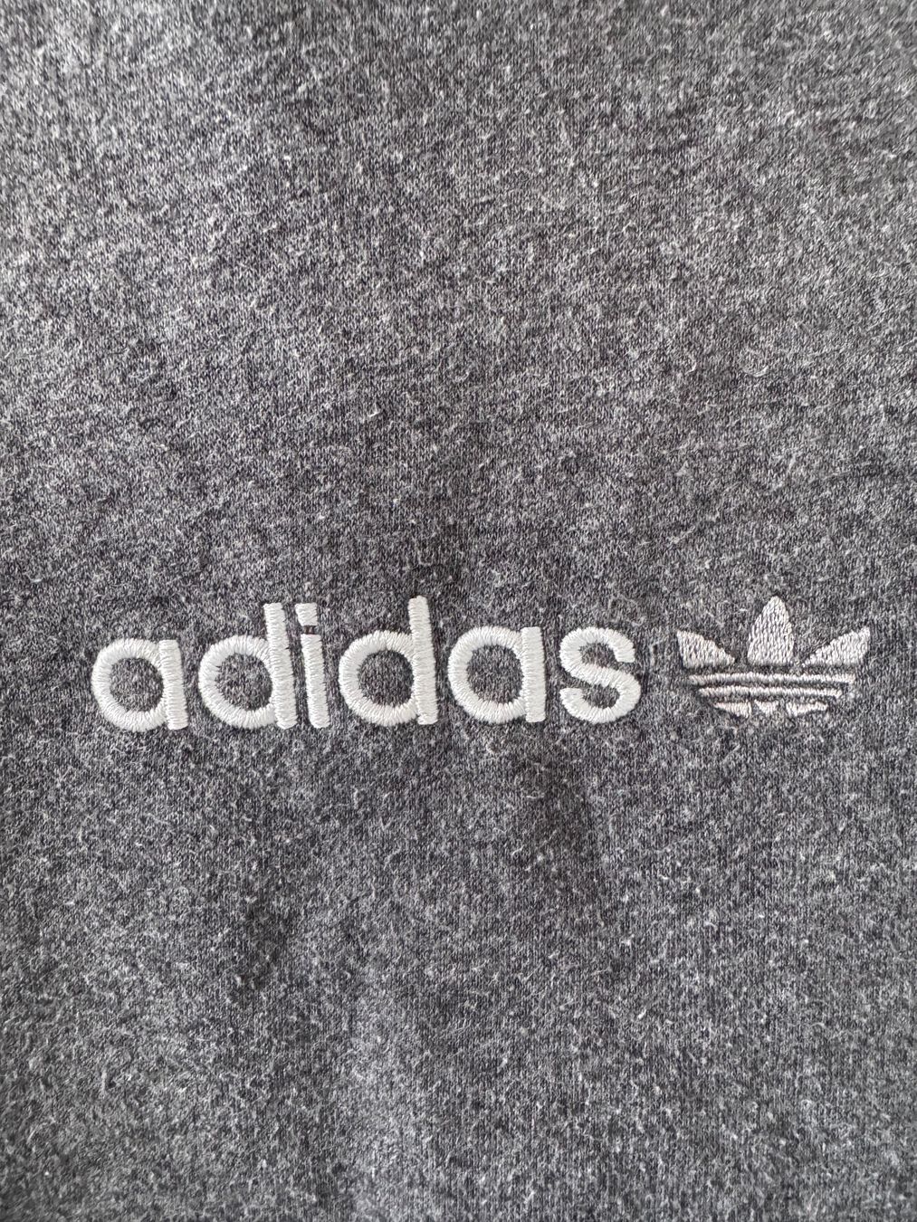 Adidas Maglioni & Felpe: Adidas hoodie pullover size S – Usato da Neuchâtel venduto da _Easy_to_Find_ 1