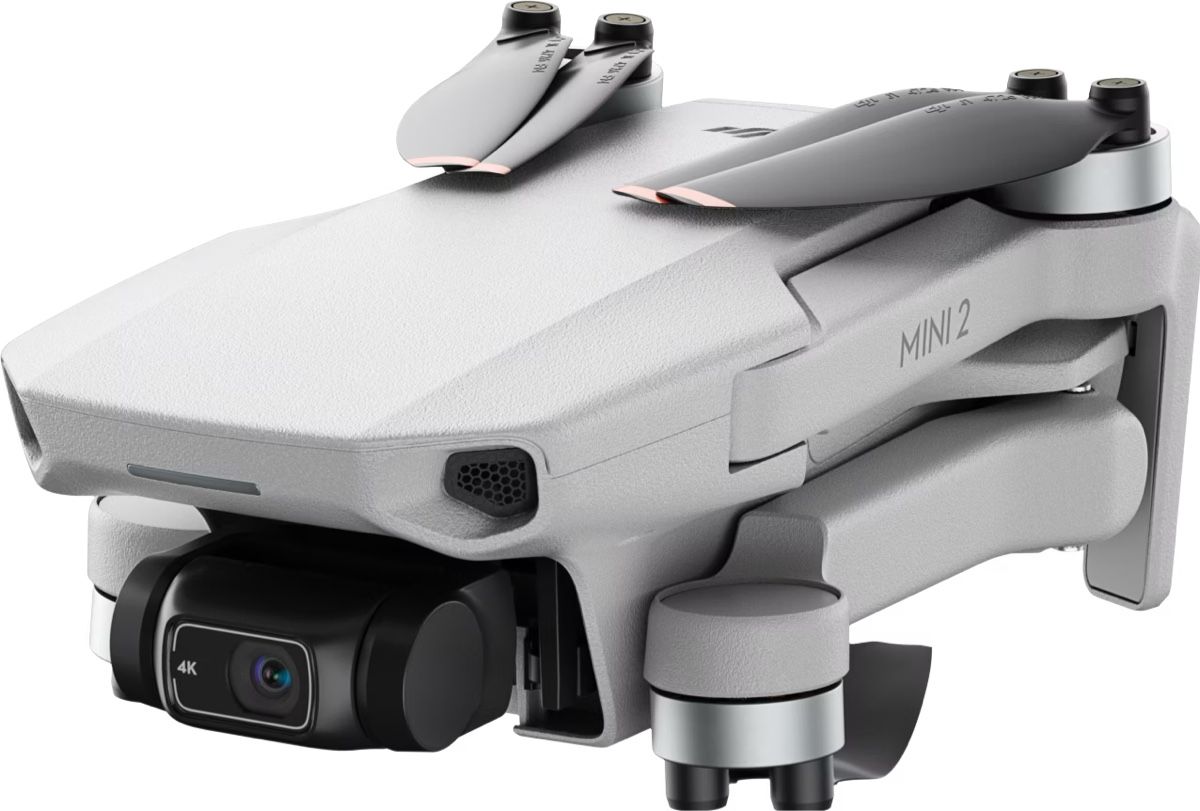 DJI RC Kits de montage: DJI Mini 2 Fly More Combo – Neuf (Voir description) à Colombier NE par cas_2yb5 2