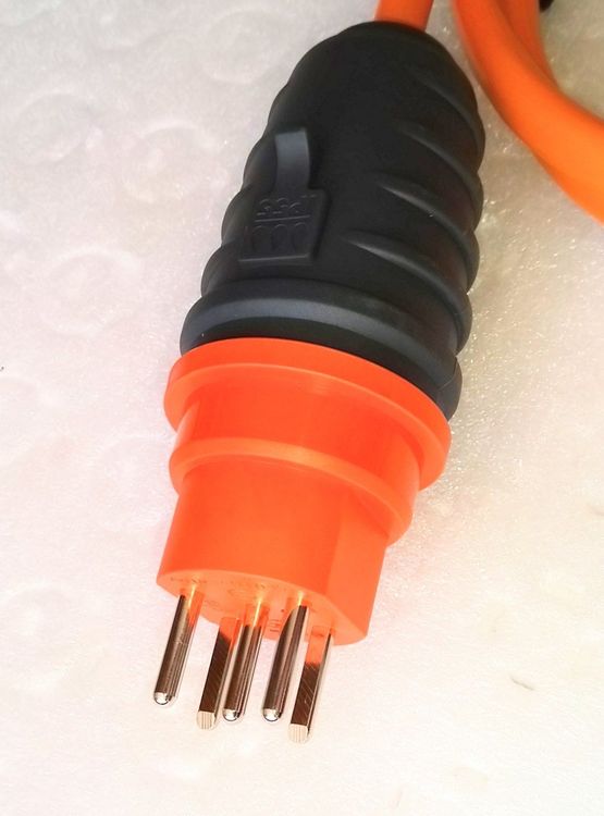 5m Stromadapter T15 IP55 auf CEE16-5 gesichert (Neu und ...