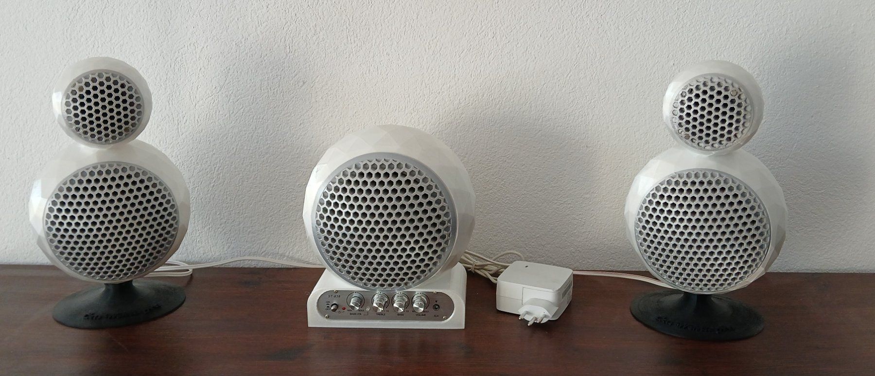 Verstärker: Designer Mini Stereoanlage – Neu und originalverpackt aus Tegna von Djembe45