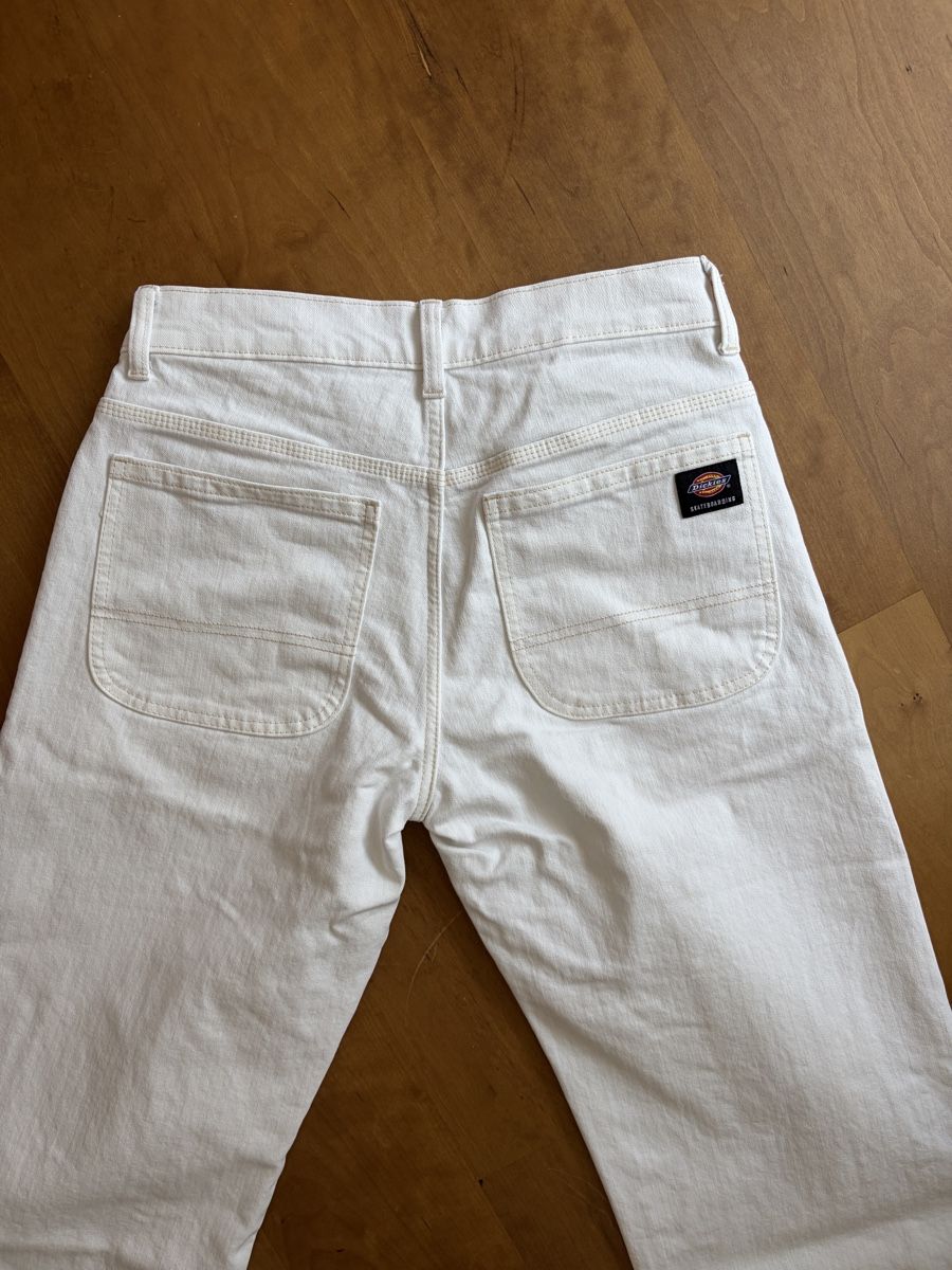 Dickies Jeans: Jeans Weiss Dickies W28/L30 – Usato da Wauwil venduto da parttimehippie 1