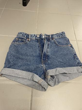 Jeansshorts Zara blau Denim hoher Bund Grösse 34 gebraucht