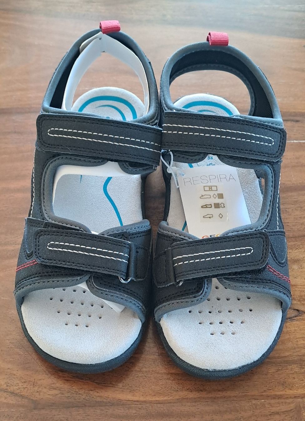 Geox Scarpe per ragazzi: Geox Kinder Sandalen Grösse 34 – Nuovo (secondo la descrizione) da Muhen venduto da Raven-77 1