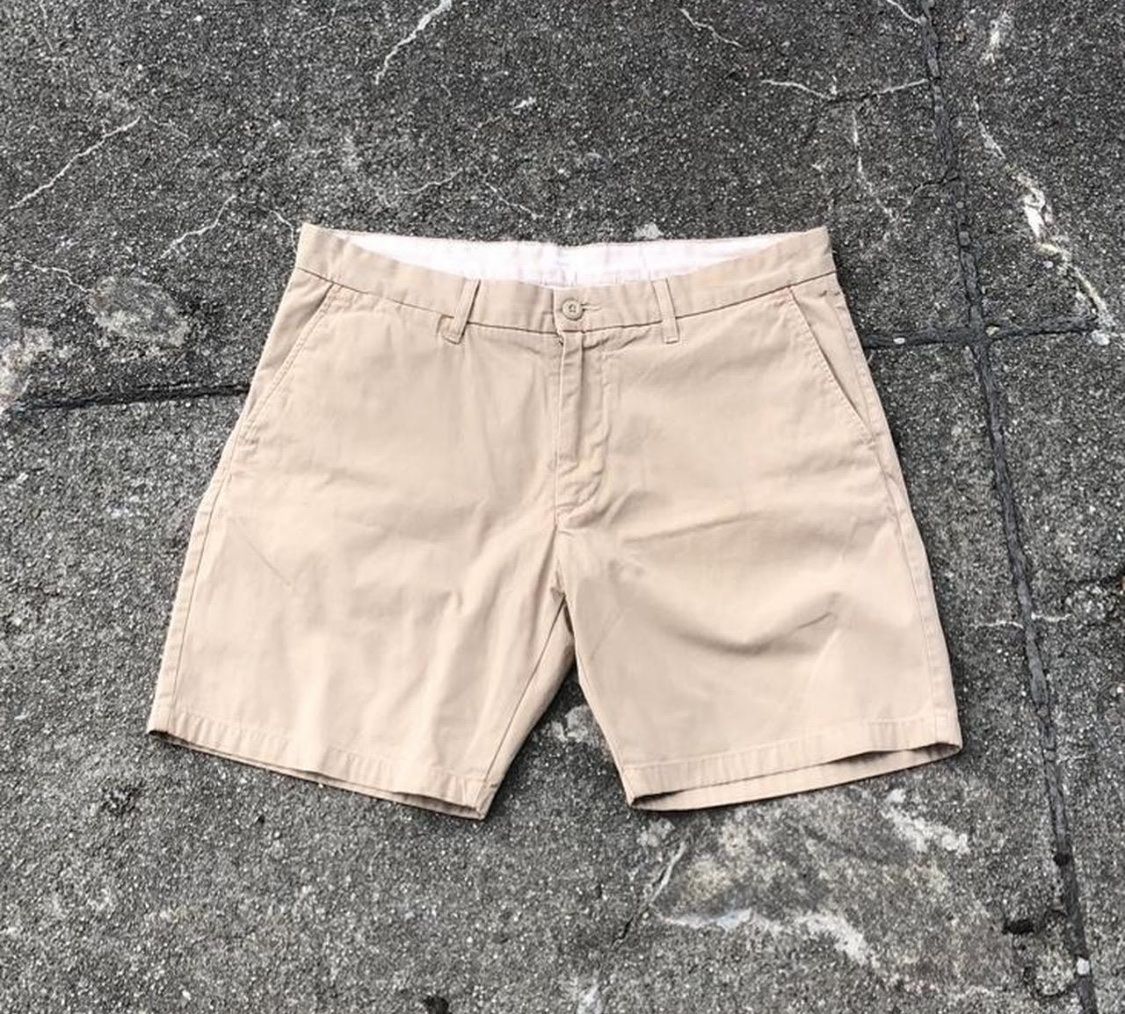 Carhartt Pantaloni: Carhartt Shorts – Usato da Fribourg venduto da ann_l9b7