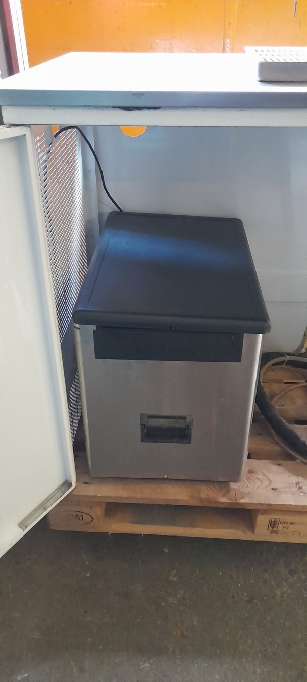 Allestimento di negozi e stand fieristici: Bierzapfanlage Cornelius CR70 UTK – Usato da Stetten AG venduto da K.B-Wa-Maschinencent 6