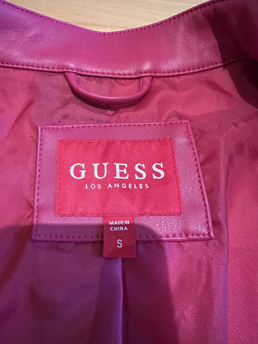 Guess Jacken: Jacke Guess Pink – Neu (gemäss Beschreibung) aus Benken ZH von eandras 3