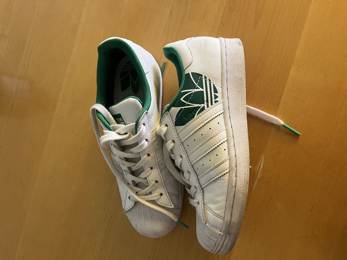Adidas Damenschuhe: Baskets Adidas Superstar pointure 391/3 – Gebraucht aus Carouge GE von Valou1976 1