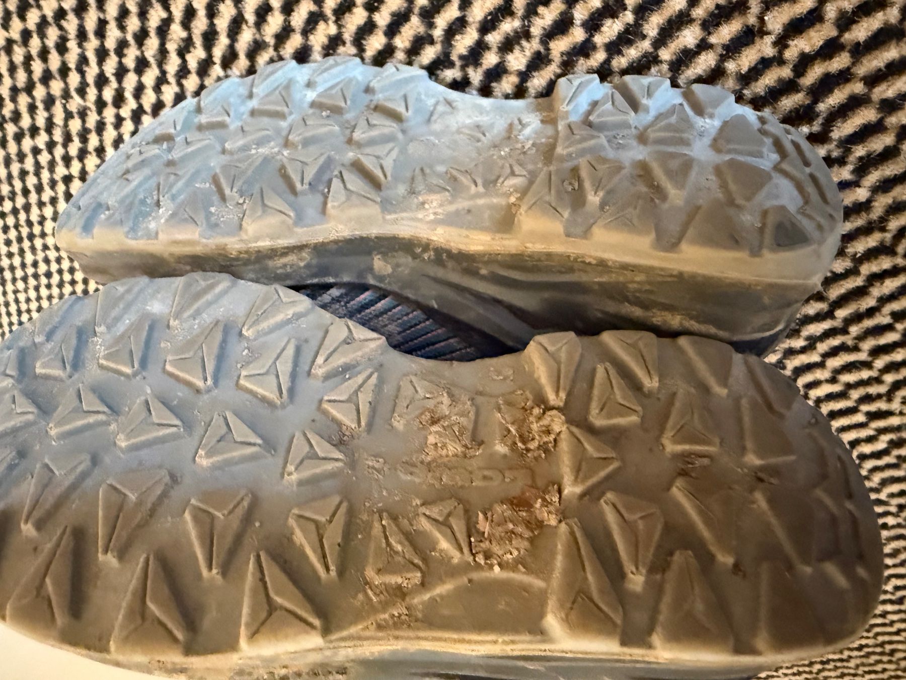 Lowa Scarpe per ragazzi: Lowa Wanderschuhe 28, Gore-Tex – Usato da Wolfhausen venduto da ladrona 1