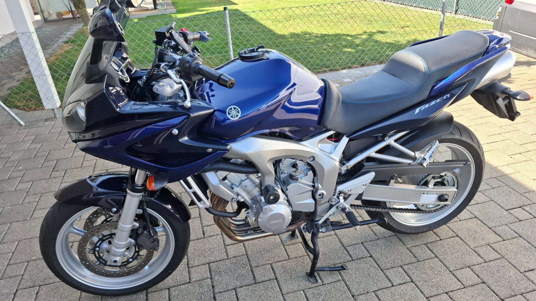 Yamaha Strada: YAMAHA FZ6-S – Usato da Zihlschlacht venduto da Lock1 1