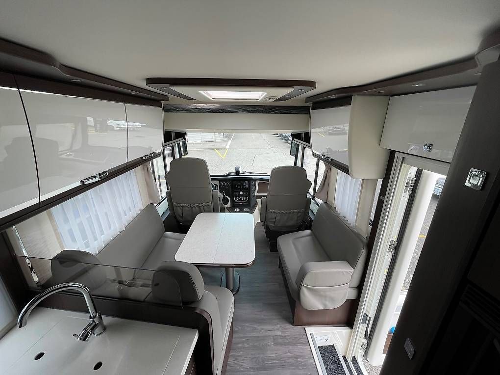 Veicoli da campeggio: Morelo Loft 79 L – Usato da Langenthal venduto da Reisemobil01 9