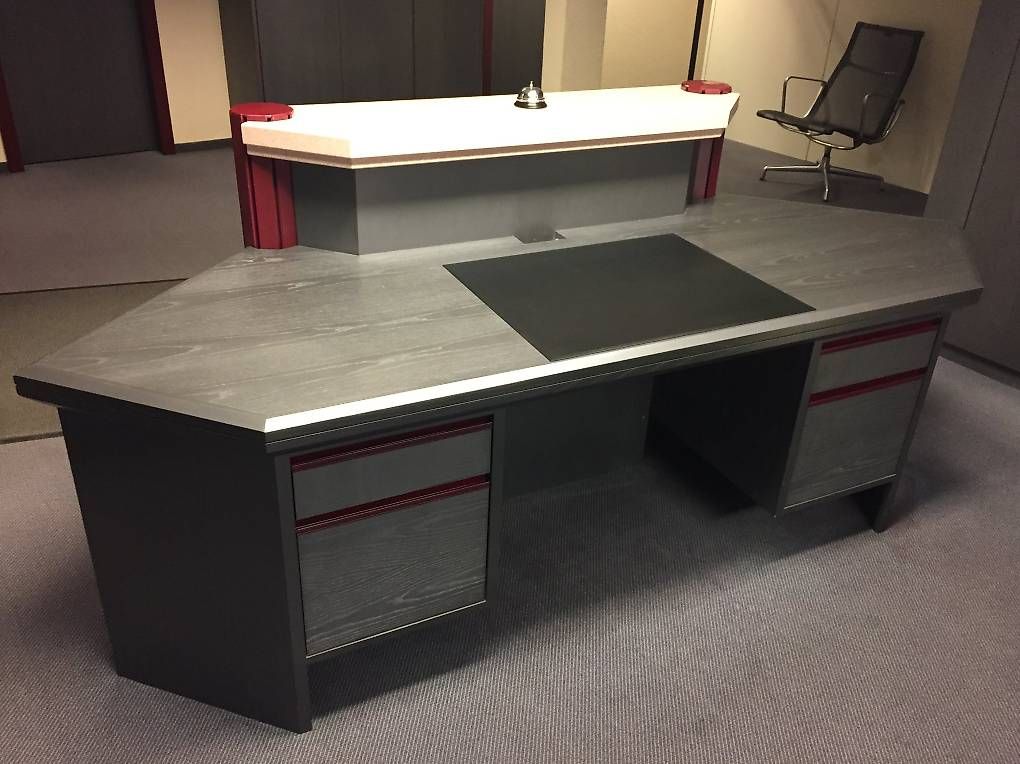 Briglie & Cavezze: Comptoir - réception - desk - accueil - banque – Usato da Vevey venduto da ncforsale 1