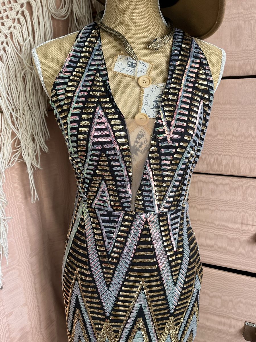Robes: Vestito con paillettes  – Neuf (Voir description) à Novaggio par Sabi-Pearl 3