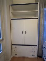 Schrank zu Verkaufen