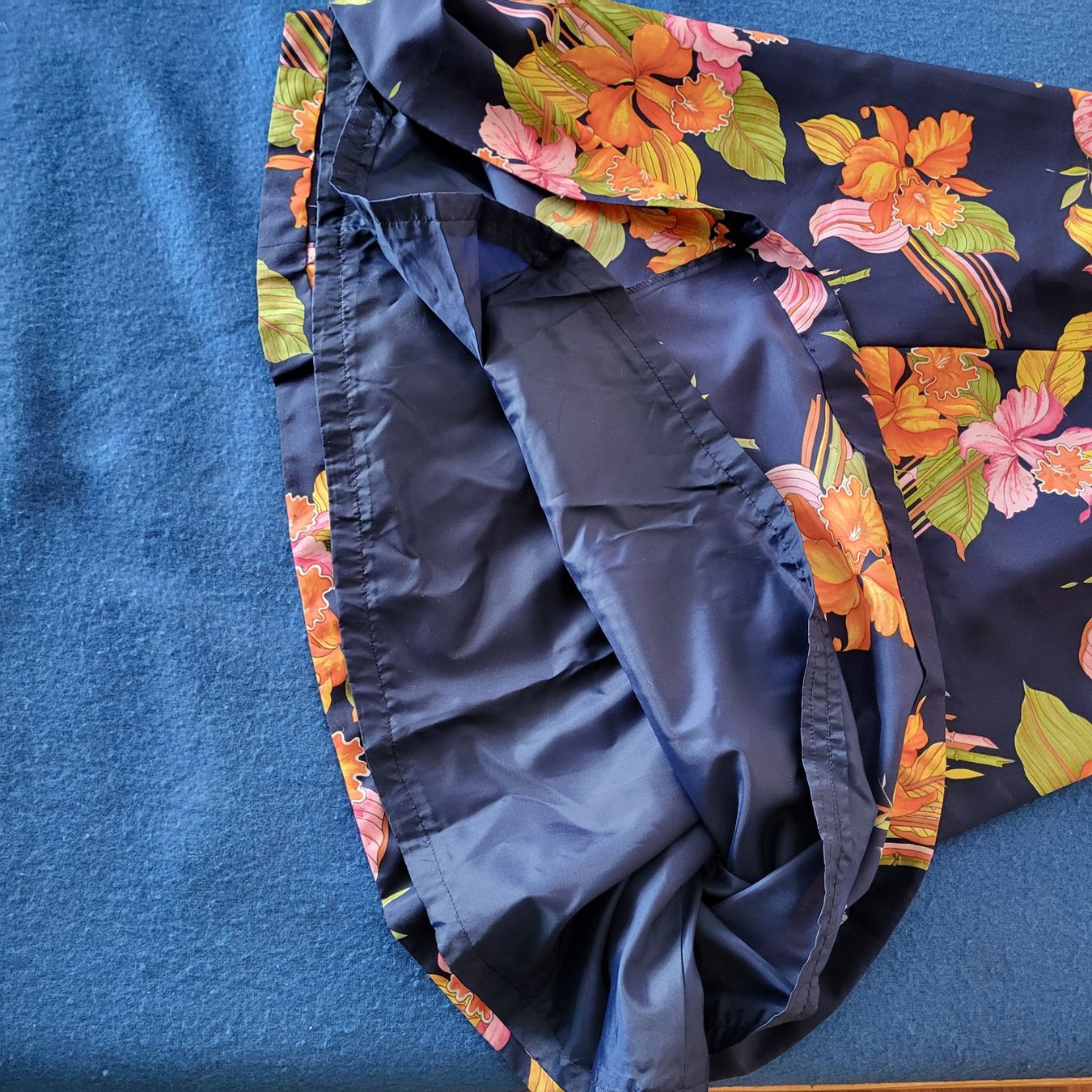 Vestiti: Abendkleid, blau mit Blumenmuster, sehr elegant – Usato da Andermatt venduto da urseren14 4