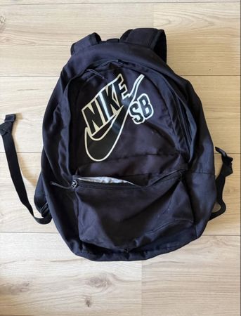 Sac à dos Nike SB noir bonne état