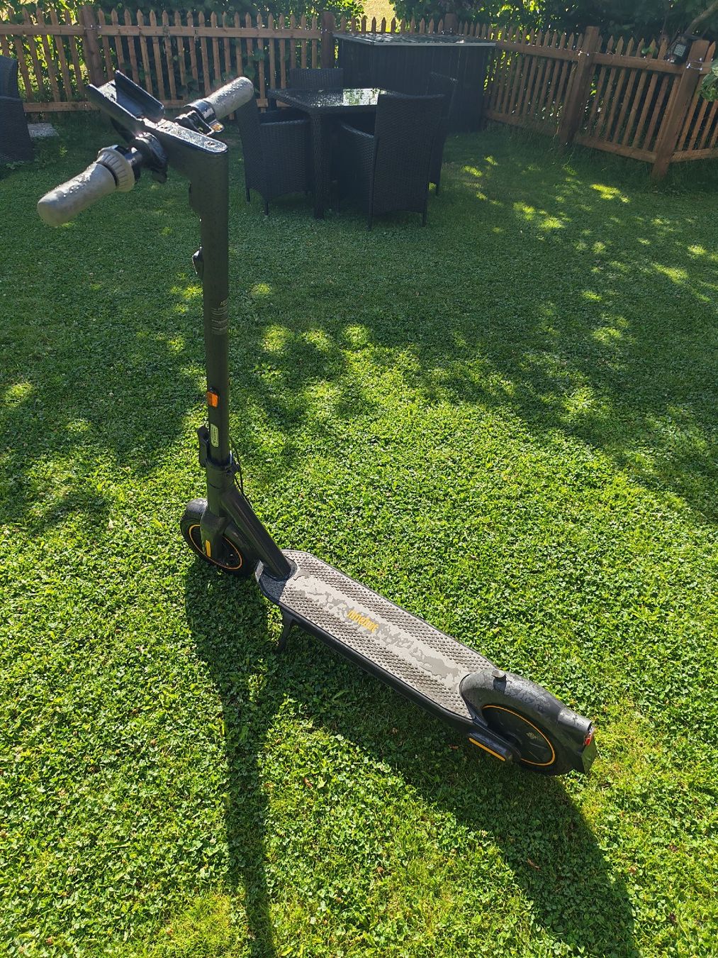 Segway Kickboard: Segway Ninebot Scooter – Usato da Bern venduto da Gloeis 2