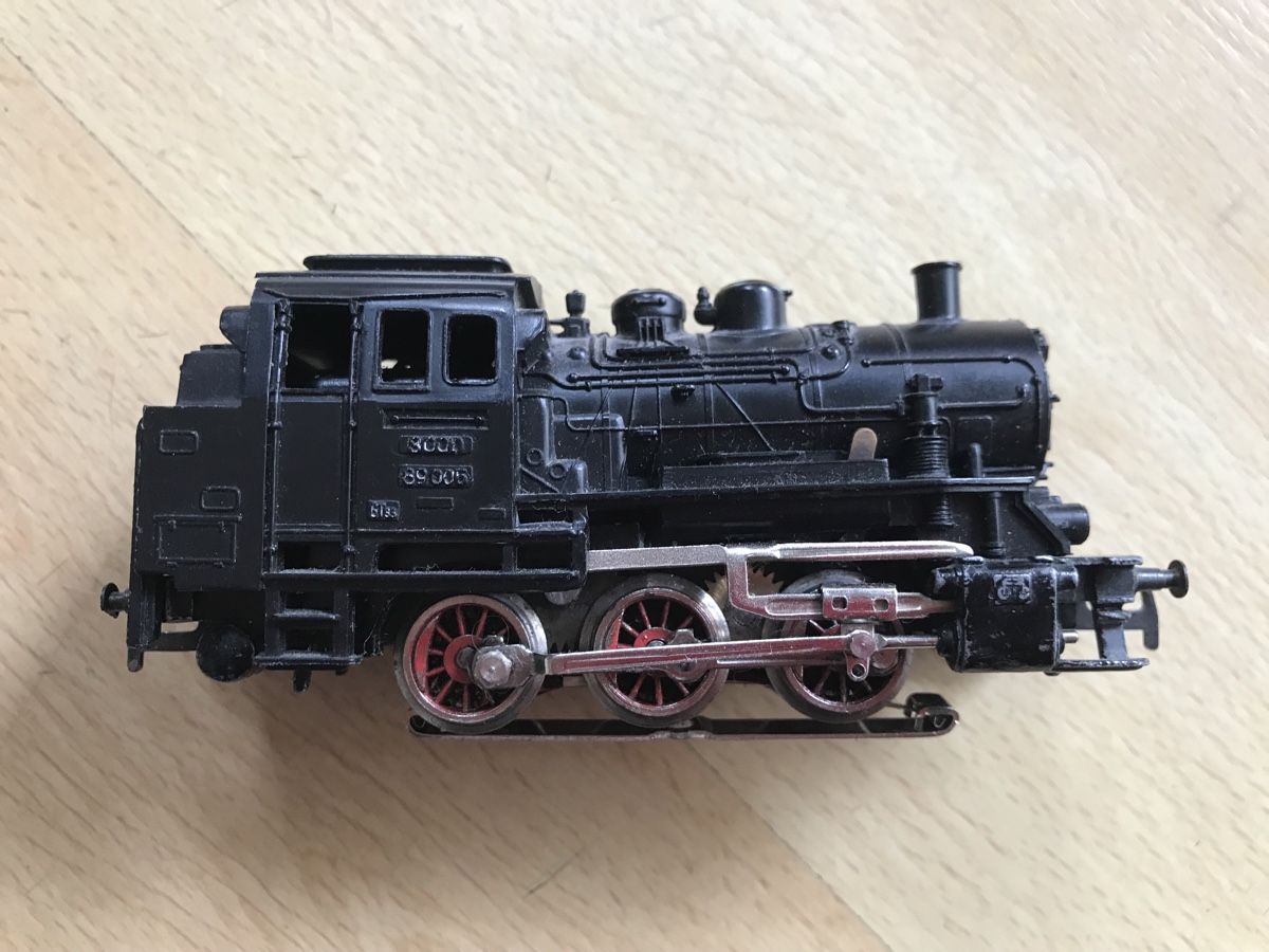 Märklin Modellini di ferrovie: Märklin Dampflok 3000 mit Umschalthebel  – Usato da Zürich venduto da Kiron 1
