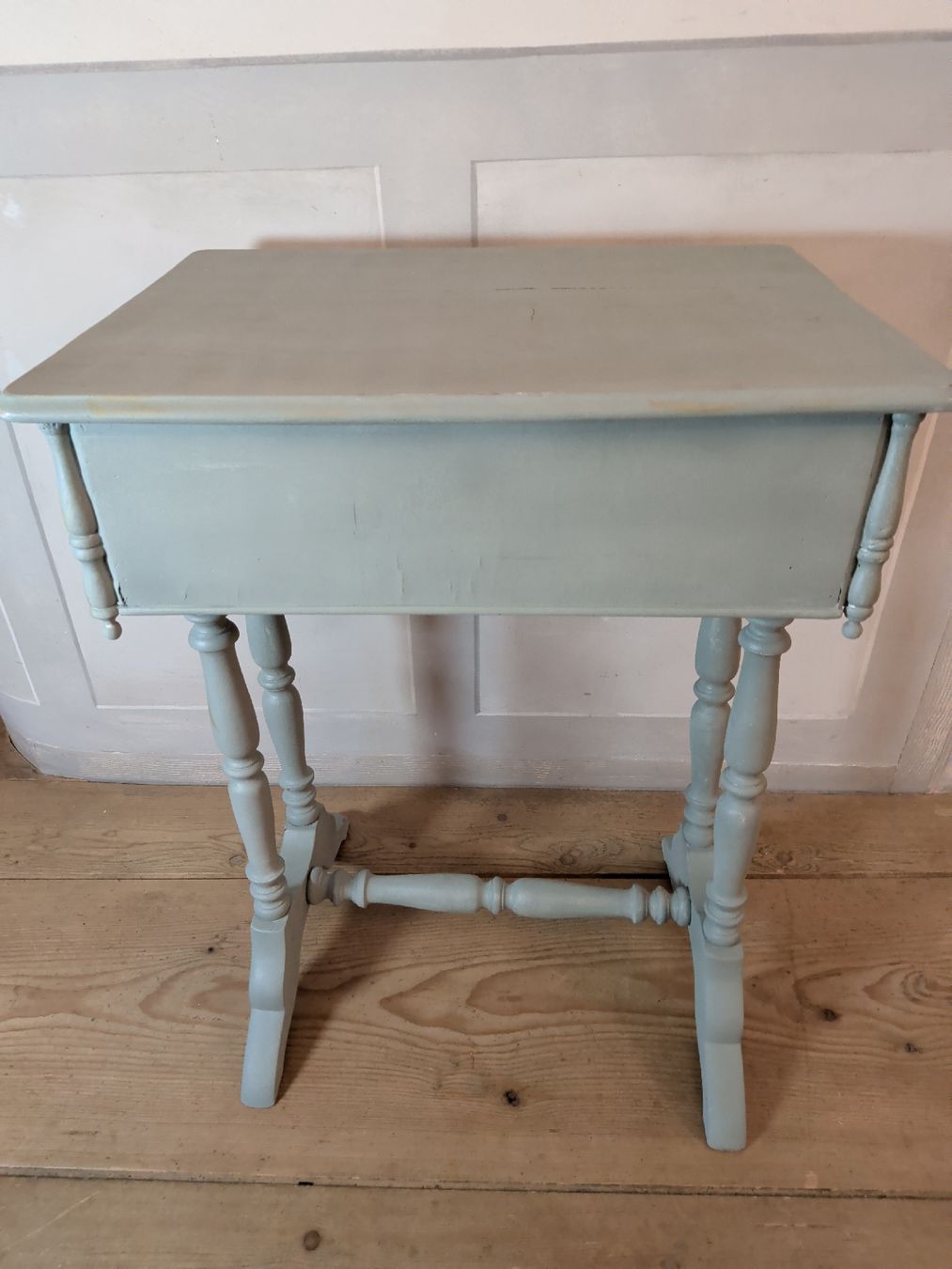 Tavoli: Shabby Chic Tischchen mit 2 Schubladen – Usato da Dietfurt venduto da Subforce1853 8