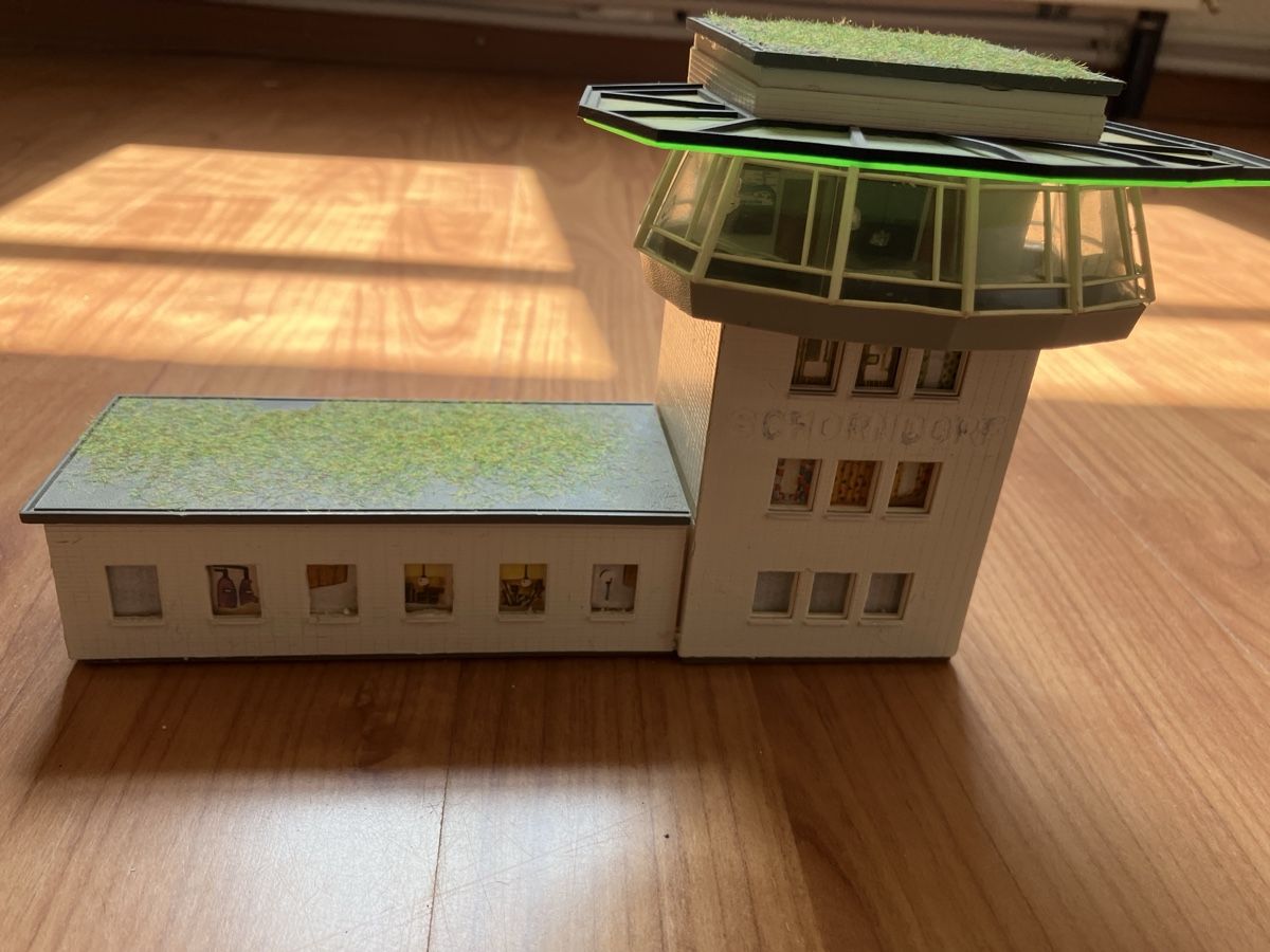 Modelleisenbahnen: Gebäude H0 – Gebraucht aus Schönenwerd von Lichi