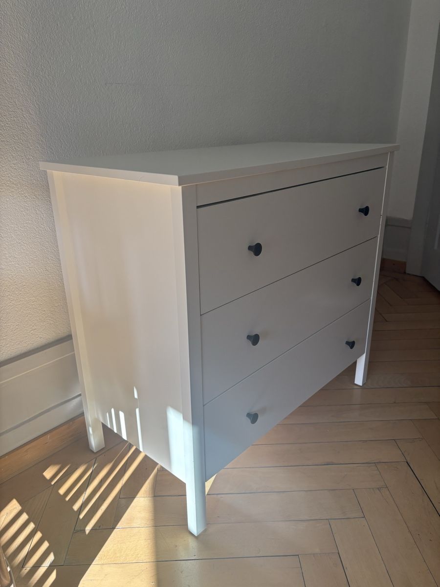 Commodes: IKEA HENSVIK Kommode – D'occasion à Zürich par lpfra1 1