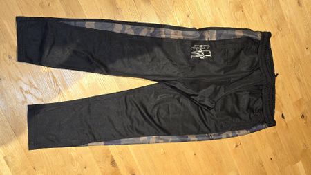 Montana Black Get on my Level Trainerhose XL eher L