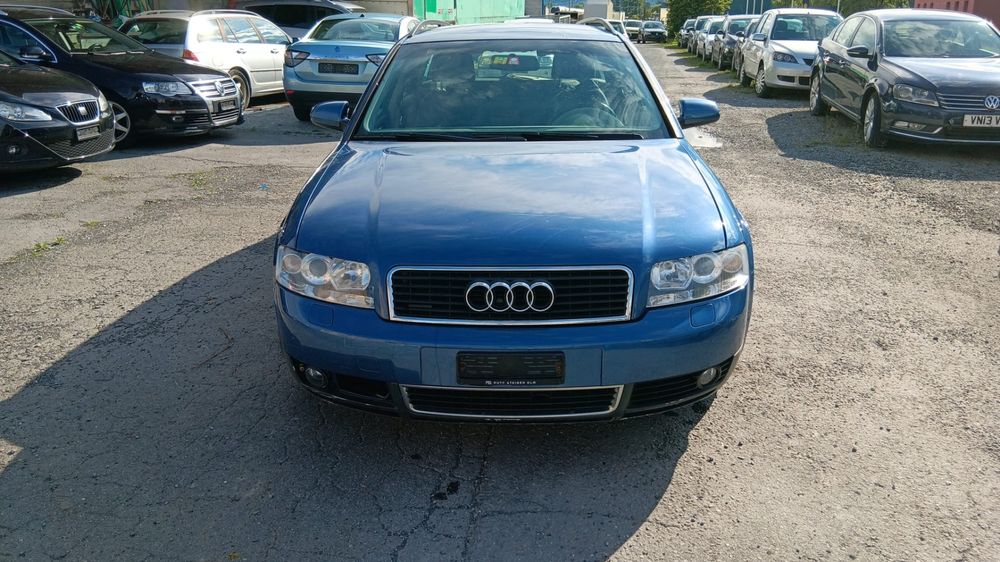 AUDI A4 Avant Quattro Turbo