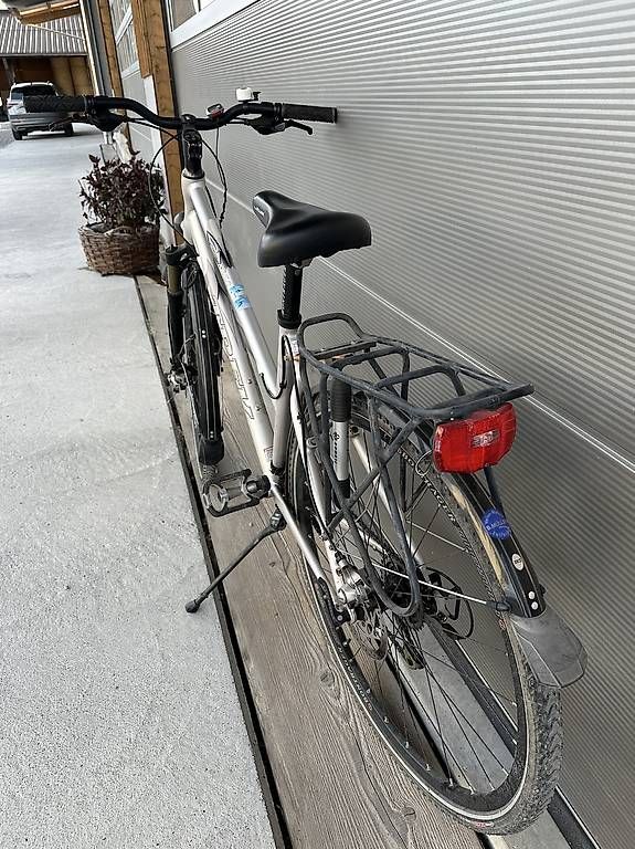 Velos: Trek Navigator X500 Damenfahrrad – Gebraucht aus Urswil von Mari-Jane 3
