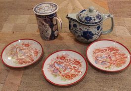 asiatisches Geschirr, Teekanne, Tasse+Deckel, 3 Tellerchen