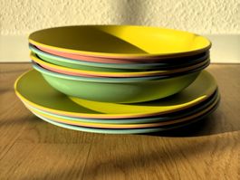 Sommerliches Geschirr-Set, 8-teilig, Pastellfarben