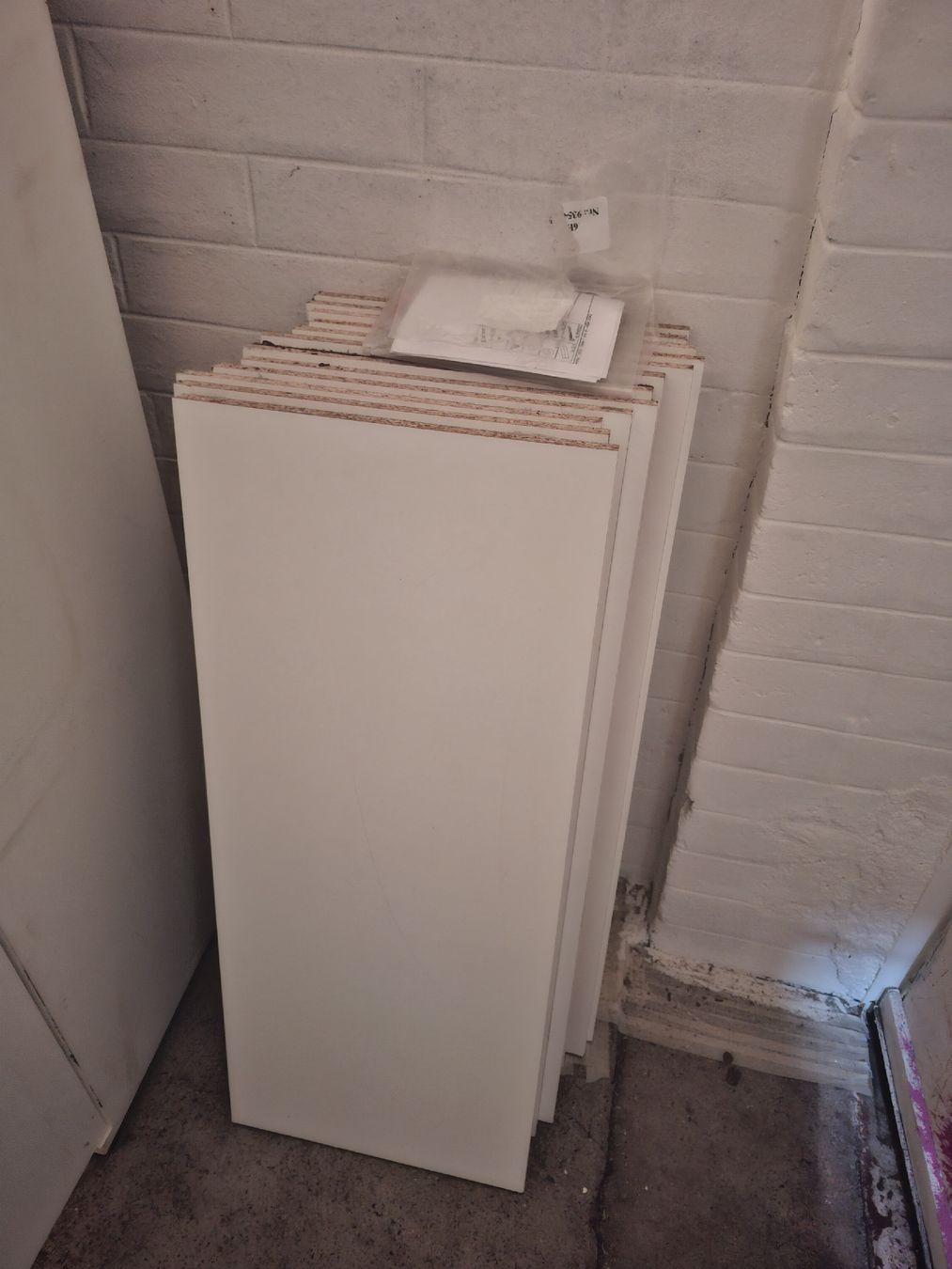 Armadi: Schrank – Usato da Sursee venduto da naira1213 2