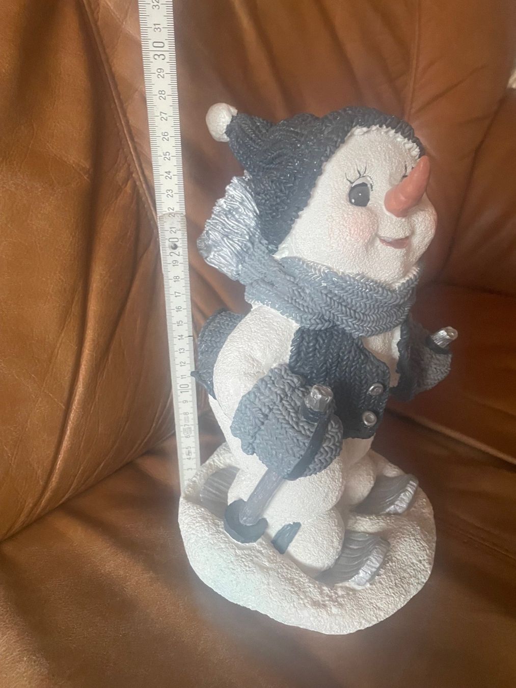 Alle Dekorationen: Schneemann auf Skiern – Gebraucht aus Oberiberg von Cheyha 1
