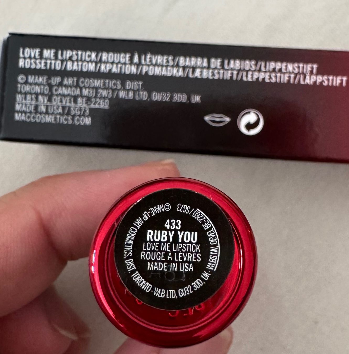 Make-up: MAC LOVE ME LIPPENSTIFT RUBY YOU 433 – Nuovo e nell'imballaggio originale da Zürich venduto da Mina_09 5