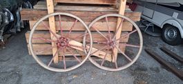Wagenräder Antik